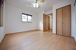 JR南武線 西国立駅 徒歩8分の賃貸アパート 2階1Kのリビング/ダイニング