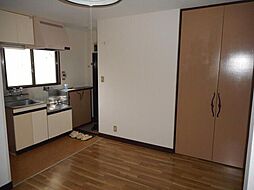 JR中央線 立川駅 徒歩9分の賃貸マンション 1階ワンルームのリビング/ダイニング