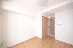 西武多摩川線 新小金井駅 徒歩7分の賃貸マンション 地下1階1Kのリビング/ダイニング