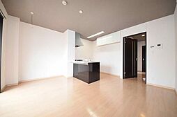 JR南武線 西府駅 徒歩9分の賃貸アパート 2階1LDKのリビング/ダイニング