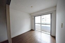 プログレス国立 204 1階2DKのリビング/ダイニング