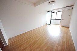 ハレラー 203 2階1Kのリビング/ダイニング