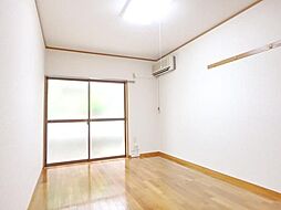 グリーンコーポ 202 2階1Kのリビング/ダイニング