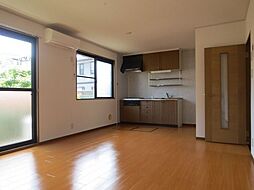 シェラ・エトワール B101 1階3LDKのリビング/ダイニング