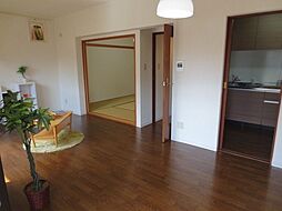 京王線 府中駅 徒歩18分の賃貸マンション 4階2LDKのリビング/ダイニング