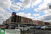 アリオ鷲宮 徒歩32分。車で12分。 2510m