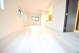 京王井の頭線 明大前駅 徒歩5分の賃貸マンション 7階2LDKのリビング/ダイニング