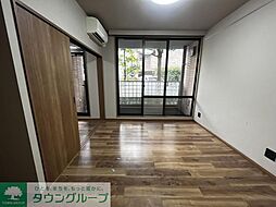 京王線 代田橋駅 徒歩7分の賃貸マンション 1階1DKのリビング/ダイニング