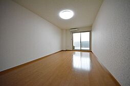 アンプルールフェールＫＯＫＩ 102 1階1Kのリビング/ダイニング