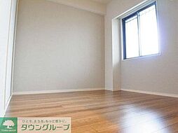 小田急小田原線 下北沢駅 徒歩4分の賃貸マンション 1階1SLDKのリビング/ダイニング