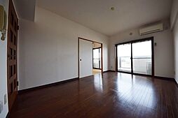 京王線 国領駅 徒歩15分の賃貸マンション 4階3LDKのリビング/ダイニング