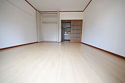 グリーンハイム烏山 B102 1階1Kのリビング/ダイニング