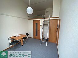 レオパレス虹 201 2階1Kのリビング/ダイニング