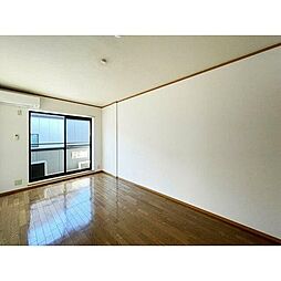 セイシェル 203 2階1Kのリビング/ダイニング