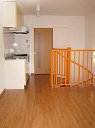 東急大井町線 自由が丘駅 徒歩9分の賃貸マンション 1階2DKのリビング/ダイニング