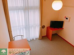 レオパレス鈴ヶ森 302 3階1Kのリビング/ダイニング