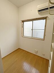 マーベラス洗足 102 1階ワンルームのリビング/ダイニング