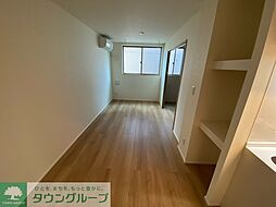 ウェルスクエア等々力 202 2階1LDKのリビング/ダイニング