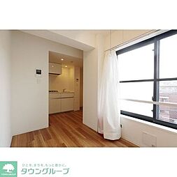 ジニア不動前 512 5階ワンルームのリビング/ダイニング