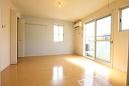 ミストグラス 101 1階ワンルームのリビング/ダイニング