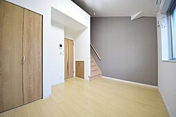 Steer　Odasaga 105 1階1Kのリビング/ダイニング