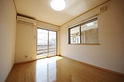 ブルーベル 102 1階1Kのリビング/ダイニング