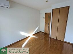 エタニティ 102 1階1Kのリビング/ダイニング