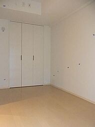 コスモリード新宿余丁町 302 3階1LDKのリビング/ダイニング