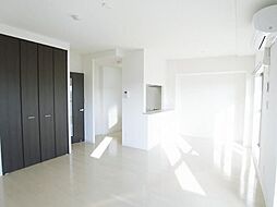 ＡＶＥＮＩＲ・ＶＩＬＬＡＧＥ 0302 3階1LDKのリビング/ダイニング