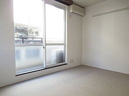 シャンシャイン 1階1Kのリビング/ダイニング