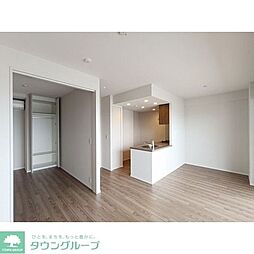 コンフォリア・リヴ八坂富士見 4階3LDKのリビング/ダイニング