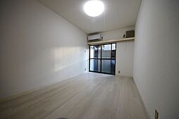 プリマ田無 1階ワンルームのリビング/ダイニング