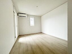 フェリーチェＭＩＹＡＢＩ 101 1階2DKのリビング/ダイニング