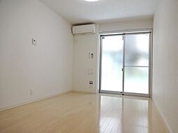 リブリ・平間 102 1階ワンルームのリビング/ダイニング