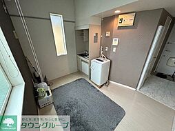 ユナイト鶴見イスタンブール 203 2階ワンルームのリビング/ダイニング