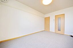 東急田園都市線 高津駅 徒歩20分の賃貸マンション 2階1Kのリビング/ダイニング