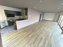 小田急江ノ島線 片瀬江ノ島駅 徒歩7分の賃貸マンション 2階3SLDKのリビング/ダイニング