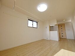 ルーチェ 203 2階ワンルームのリビング/ダイニング