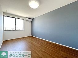 カインドネス鷹の台 301 3階1Kのリビング/ダイニング