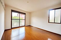 ジュヌヴィラージュ 102 1階2DKのリビング/ダイニング