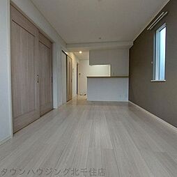 フラワーフォンテーヌIII 202 2階1LDKのリビング/ダイニング