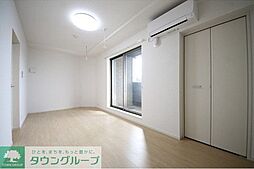 ソレーユ・綾瀬 4階1LDKのリビング/ダイニング