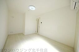 オーシャンレジデンス谷中 202 2階1Kのリビング/ダイニング