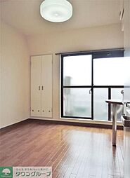 ラ・レジダンス・ド・リュックス 405 4階ワンルームのリビング/ダイニング