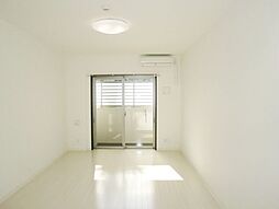 ブラン　ノワール 302 3階1Kのリビング/ダイニング