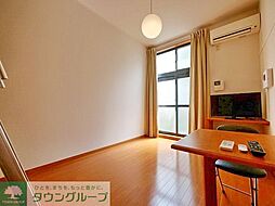 レオパレスヴィレッジ 208 2階1Kのリビング/ダイニング