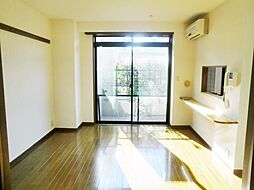 アルカディア・1 104 1階2LDKのリビング/ダイニング