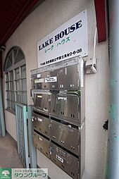 レークハウス 201 2階ワンルームのリビング/ダイニング