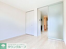 Ｇｒａｎｄｅｕｒ70 201 2階1DKのリビング/ダイニング