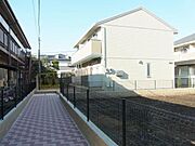 ★敷地内入り口★
